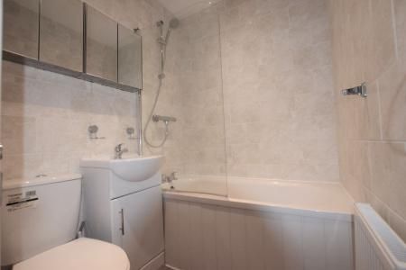 5 Bed Student House - 33 Guildford Road - Photo 5