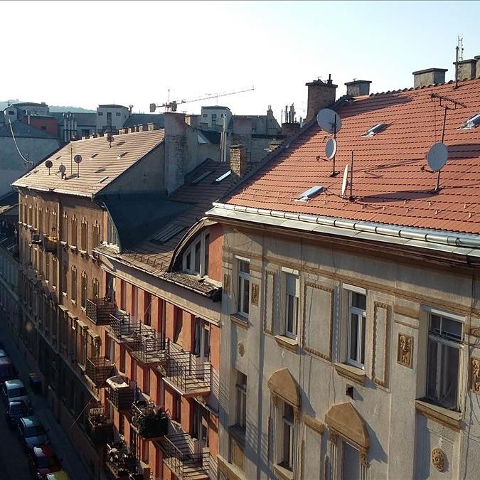 Kiadó átlagos állapotú lakás - Budapest XII. kerület - Fotó 1