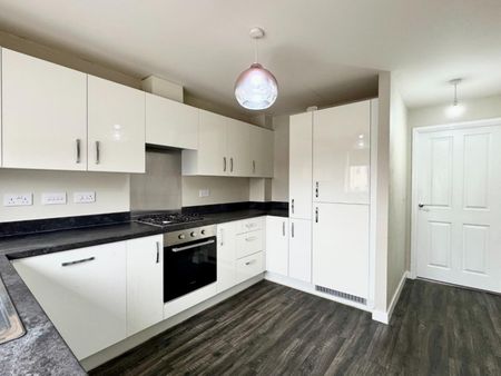 2 bedroom House To Let - Photo 3