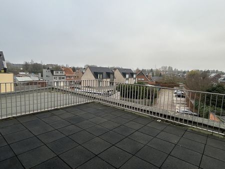 Dakappartement in het centrum van Geel - Photo 2