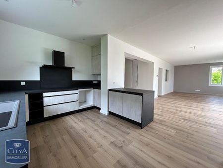 Location Maison 4 pièces 124m² NIORT 79000 - Photo 4