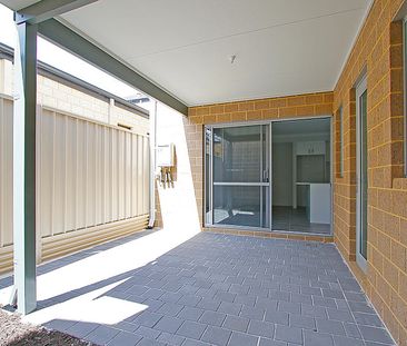 35B Apara Way, Nollamara WA 6061 - Photo 3