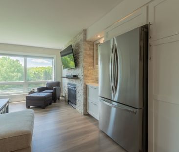 For Lease - 305 Deerhurst, Summit Lodge Drive Unit# 54, Huntsville,... - Photo 4