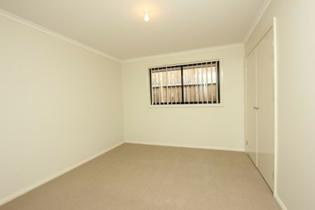 "Large Family Home" - Photo 3