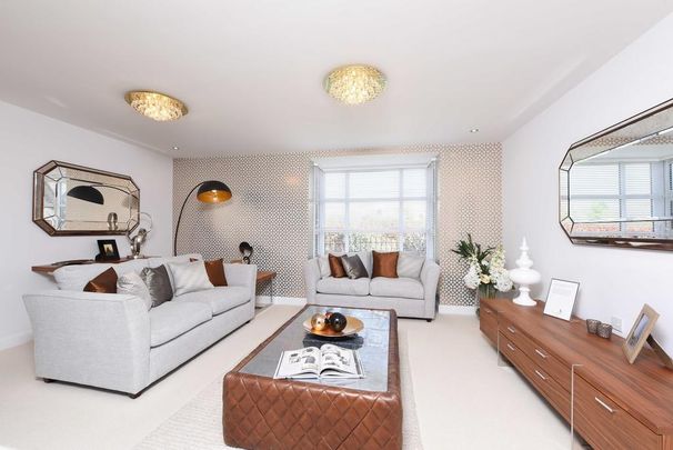 4 bedroom detached house to rent - Photo 1