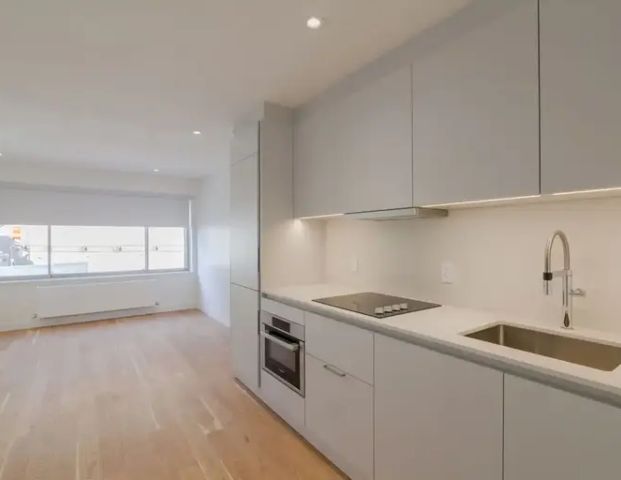 Regency | 3555 Côte-des-Neiges Road, Montreal - Photo 1