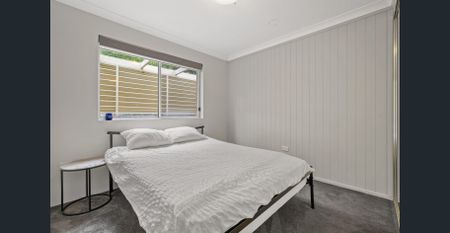 Spacious 2-Bedroom Unit in Secure Complex - Photo 4