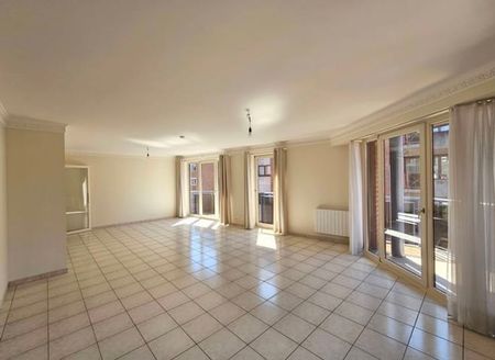 Appartement te huur - Foto 2