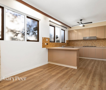 14 Almond St, Caulfield South VIC 3162 - House For Rent | Domain - Photo 5