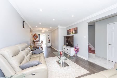 For Lease - 3270 Klaiman Drive, Mississauga, Ontario - Photo 2
