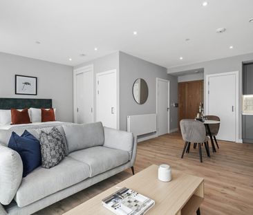 Skylark Point, E20 1JT, London - Photo 1