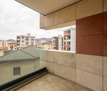 ELEGANZA E COMFORT: BILOCALE AMMOBILIATO - Foto 4