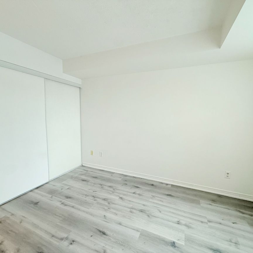 For Lease - 39 Oneida Crescent Unit# 308, Richmond Hill, Ontario - Photo 1