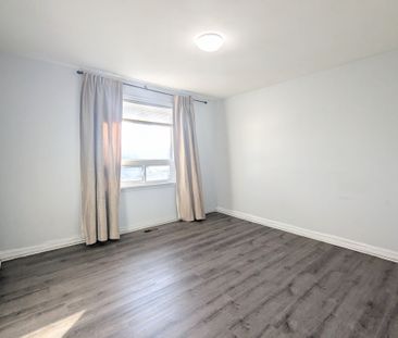 For Lease - 475 Emerald Avenue Unit# Main, Oshawa, Ontario - Photo 2