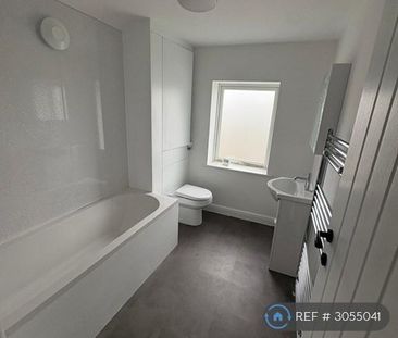 2 bedroom terraced house to rent - Photo 6