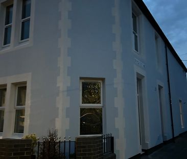 2 Bed Flat, Southville, BS3 - Photo 4