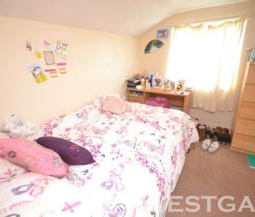 4 Bed - Blenheim Road, Reading - Photo 3