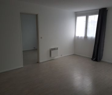 Location Appartement 2 pièces 49m² VALENCIENNES 59300 - Photo 1