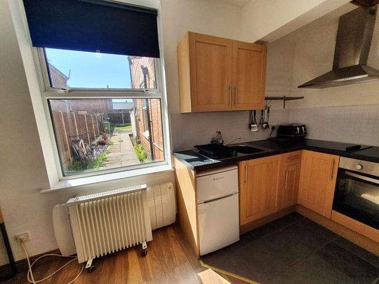 1 bedroom apartment to rent - Photo 1