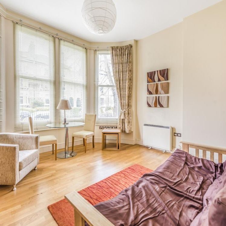 Breakspears Road, London SE4 - Photo 1