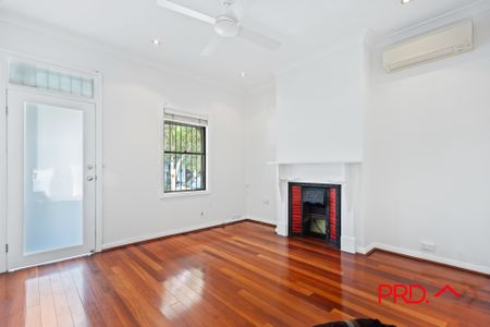 67 Prospect Street, Erskineville NSW 2043 - House For Rent | Domain - Photo 5