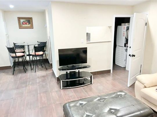 For Lease - 3025 Credit Crescent Unit# 233, Mississauga, Ontario - Photo 1
