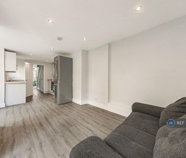 5 bedroom terraced house to rent - Photo 3