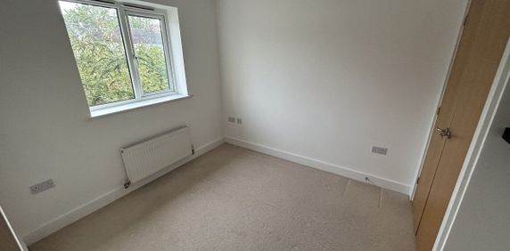 Argyle Street, SWINDON - Photo 2