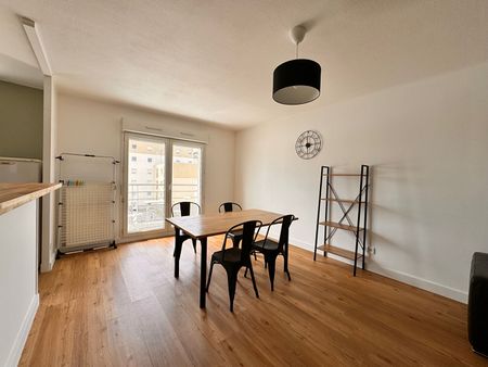 Location appartement 2 pièces, 54.05m², La Roche-sur-Yon - Photo 3