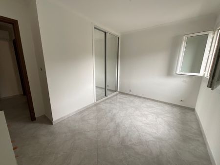 Location Appartement 3 pièces 59m² BASTIA 20200 - Photo 2