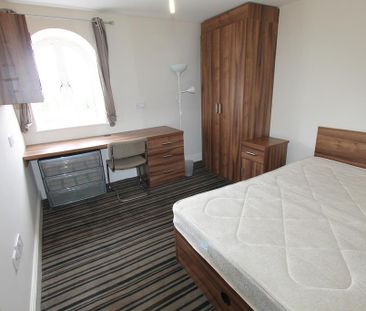 6 bedroom flat to rent - Photo 5