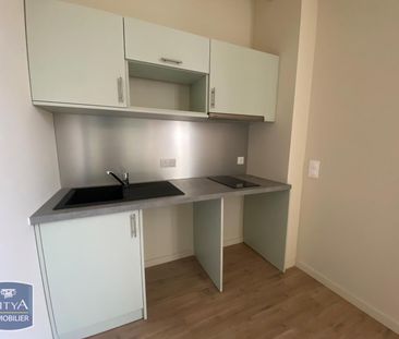 Location Appartement 1 pièce 32m² AGEN 47000 - Photo 2