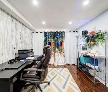 For Lease - 1250 Mississauga Valley Boulevard Unit# 112, Mississaug... - Photo 2