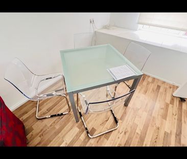 1 Bed Maisonette, Setchell Way, SE1 - Photo 3