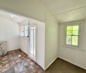 29 Lewis Street, Islington - Photo 3