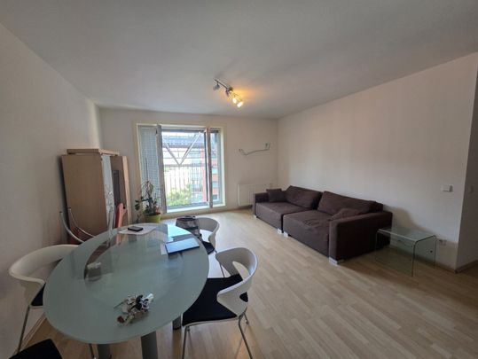 Hochwertig eingerichtete Wohnung mit französischem Balkon - Photo 1