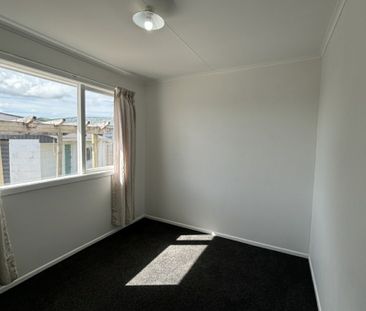 Tidy 3 Bedroom Home in Melville - Photo 1
