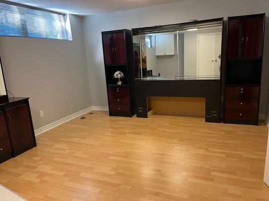 For Lease - 19 Budea. Lower Unit Crescent, Toronto, Ontario - Photo 1