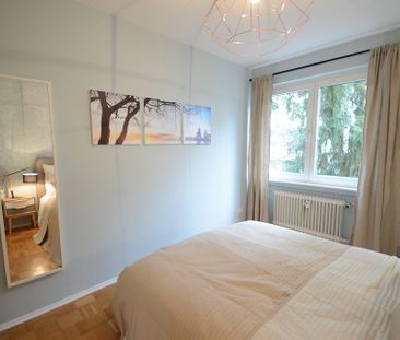 City-Residence: Elegant möblierte 3-Zi.-Wohnung mit Balkon nahe Grü... - Photo 6