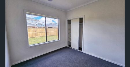 Modern, Stylish & Brand New Home in Leopold - Photo 4