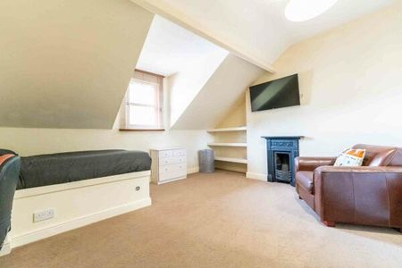 16 Claremont Terrace - Photo 5