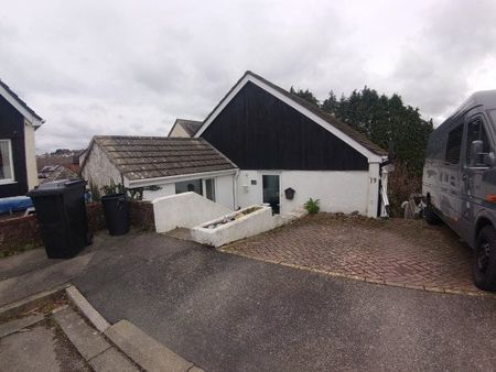 Hessary View, Saltash, PL12 - Photo 4