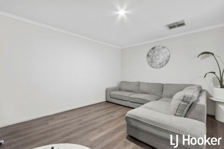 Beautiful Home with Lovely Views - Photo 2