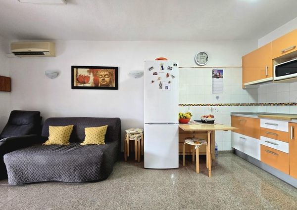 Maspalomas, Canary Islands 35100