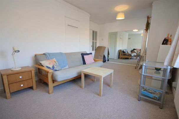 2 bedroom maisonette to rent - Photo 1