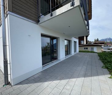 Herrliche Sicht auf den Thunersee, Grosszügige Terrasse (ca. 30 m²)... - Photo 1