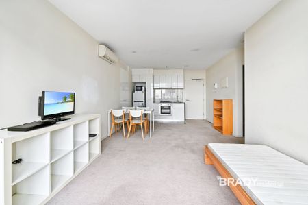 2807/380 Little Lonsdale Street, Melbourne - Photo 3