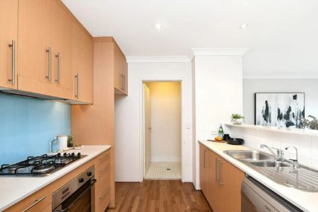 Oversized Parkside Apartment in Sought After Fairways Complex. Lift Access - Photo 5