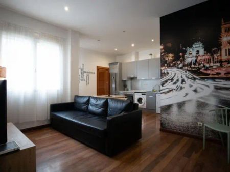 Piso en alquiler en Centro - Photo 3