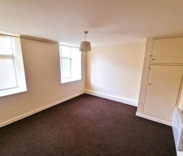 2 Bedroom Apartment To Let - Photo 2